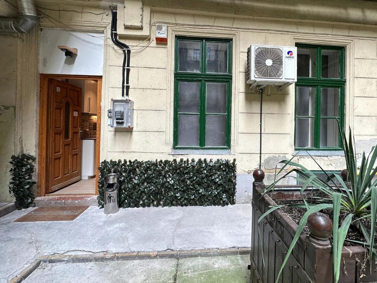 Jobelhome Blaha Apartment Budapest Eksteriør bilde