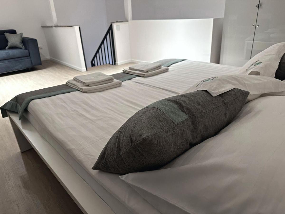 Jobelhome Blaha Apartment Budapest Eksteriør bilde